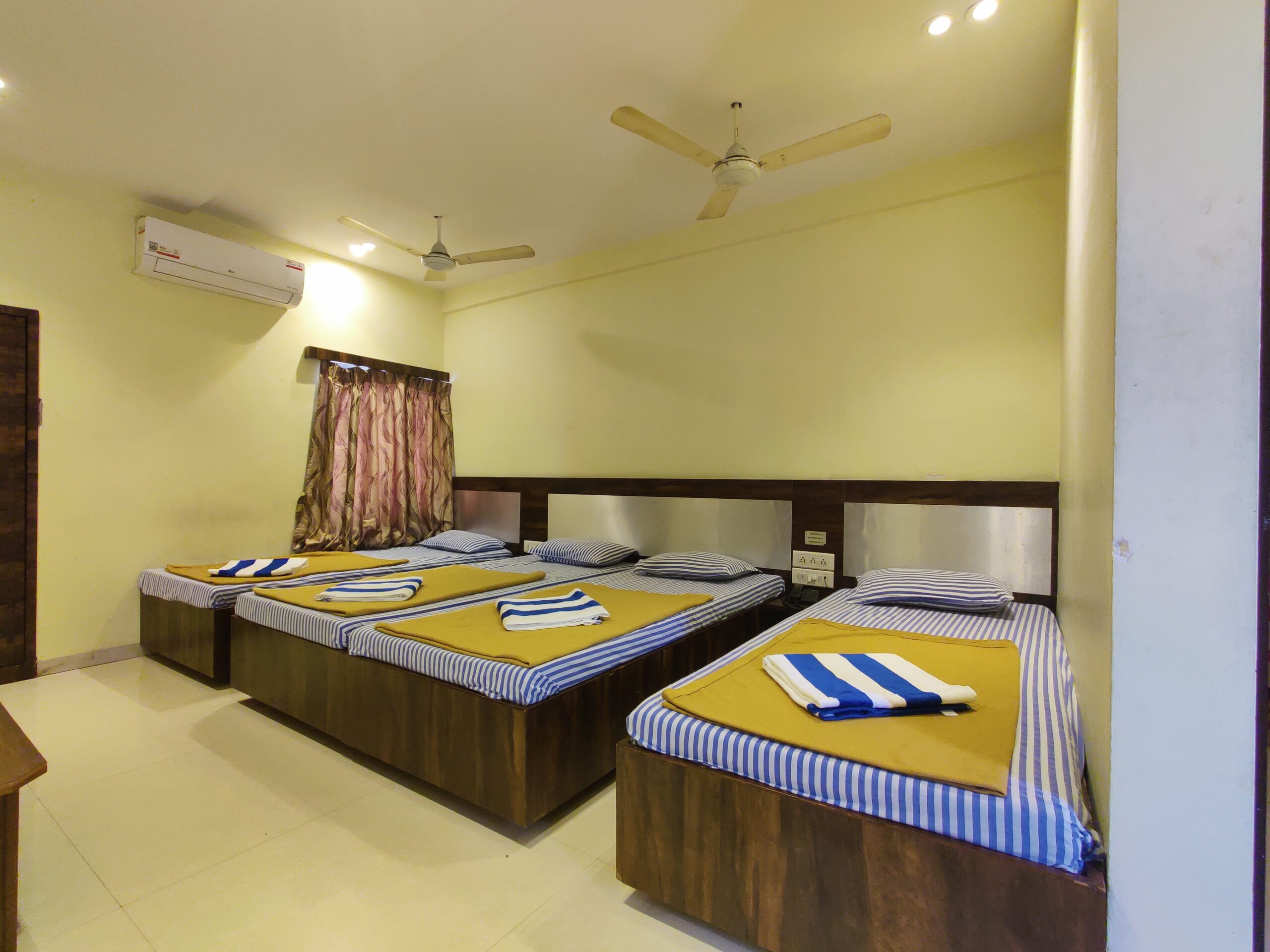 4-bed-2-scaled